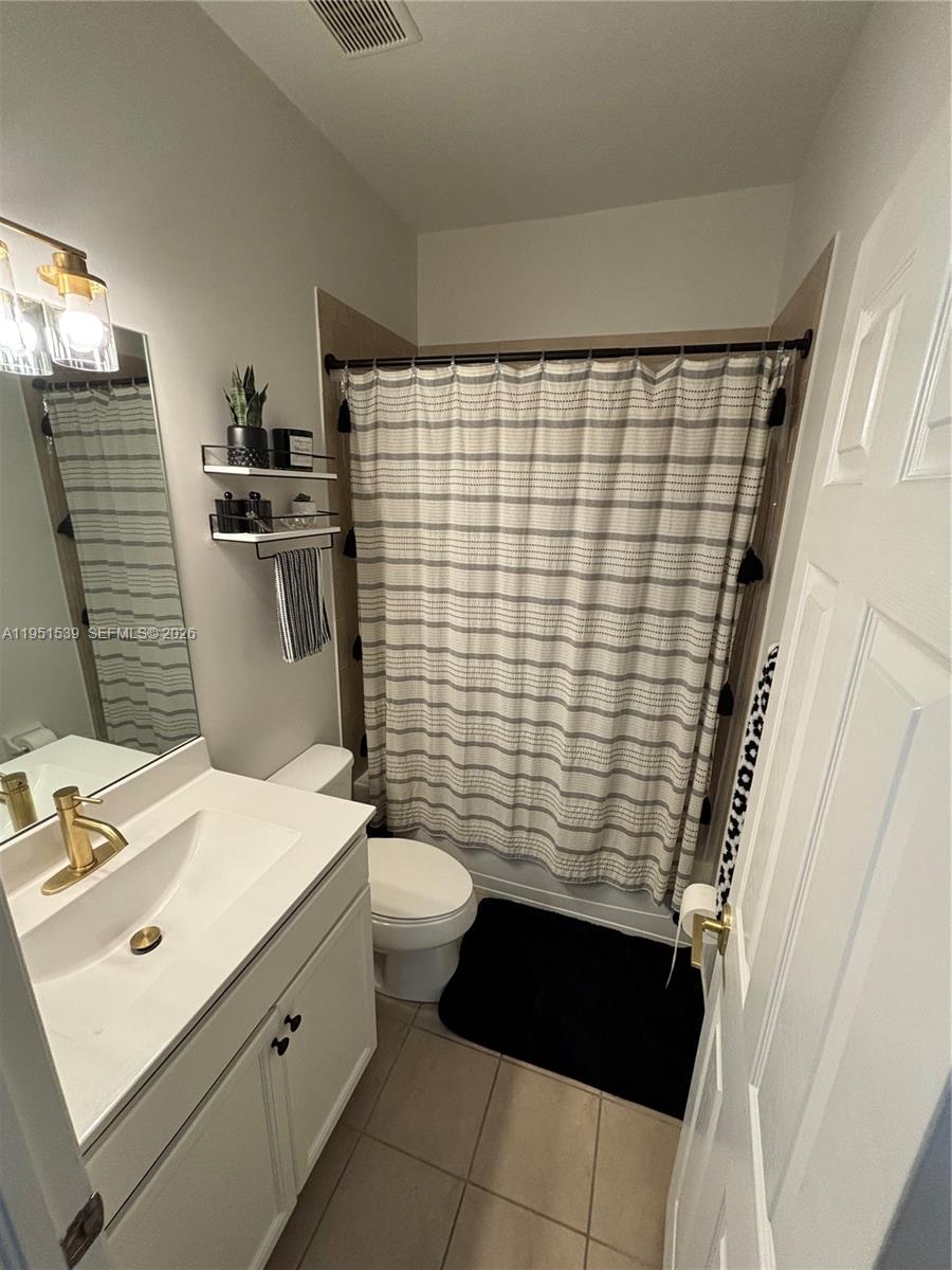 FIJI CONDO NO 1 - Residential