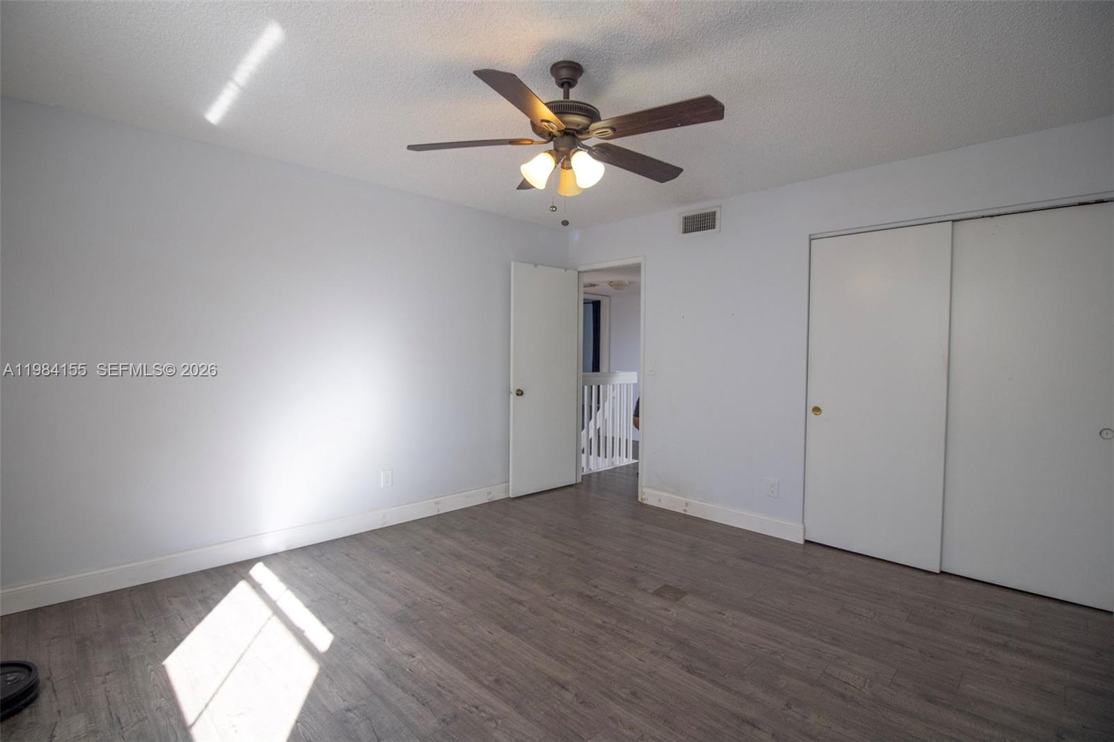 HAWKES BLUFF - Residential Lease