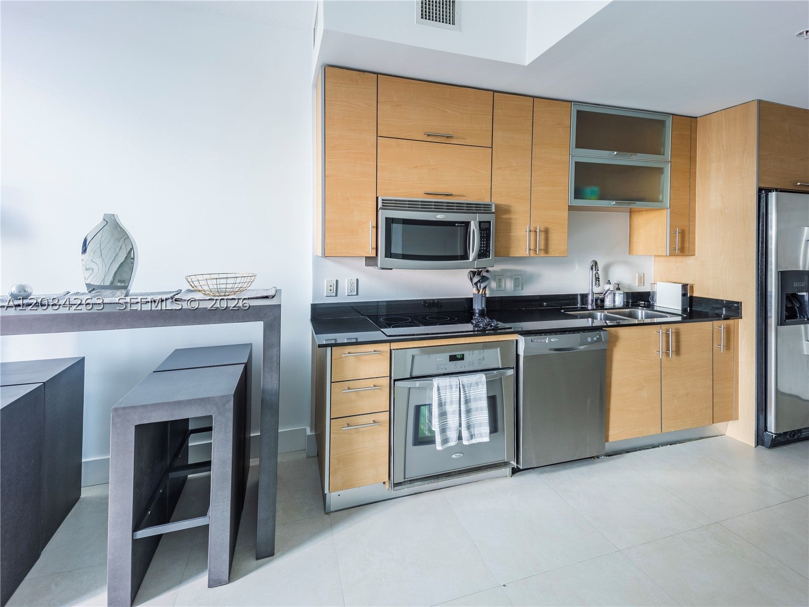 60 SW 13th St 3222