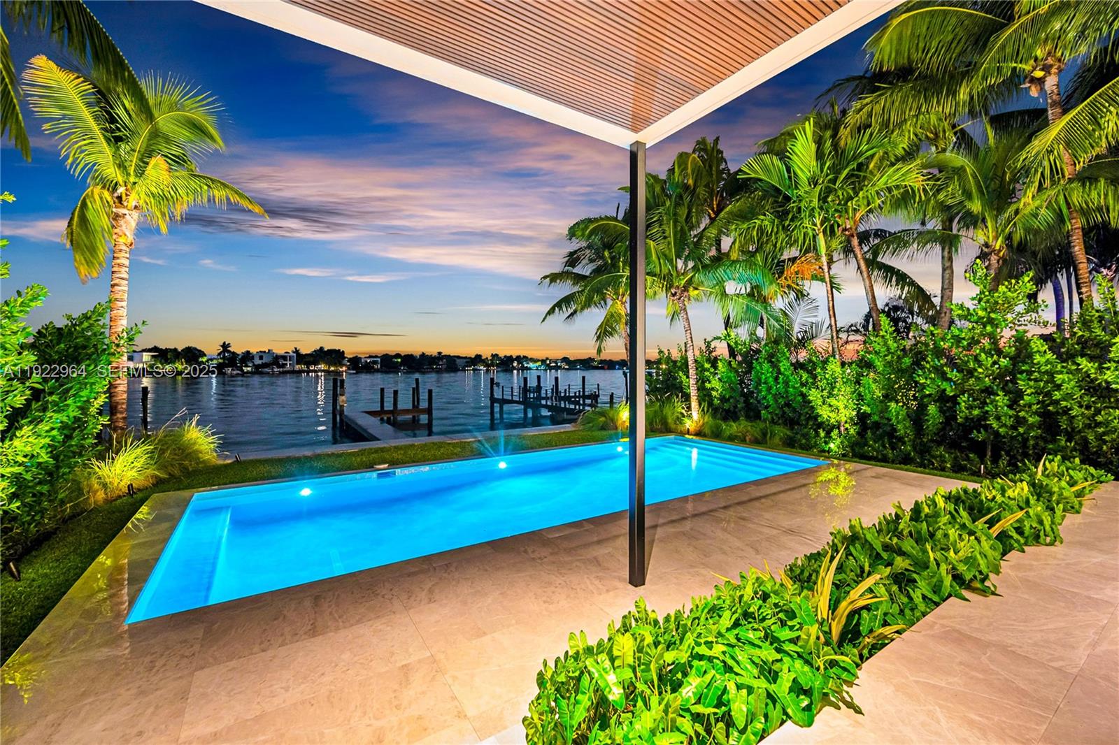 BISCAYNE BEACH-2ND ADDN - Residential