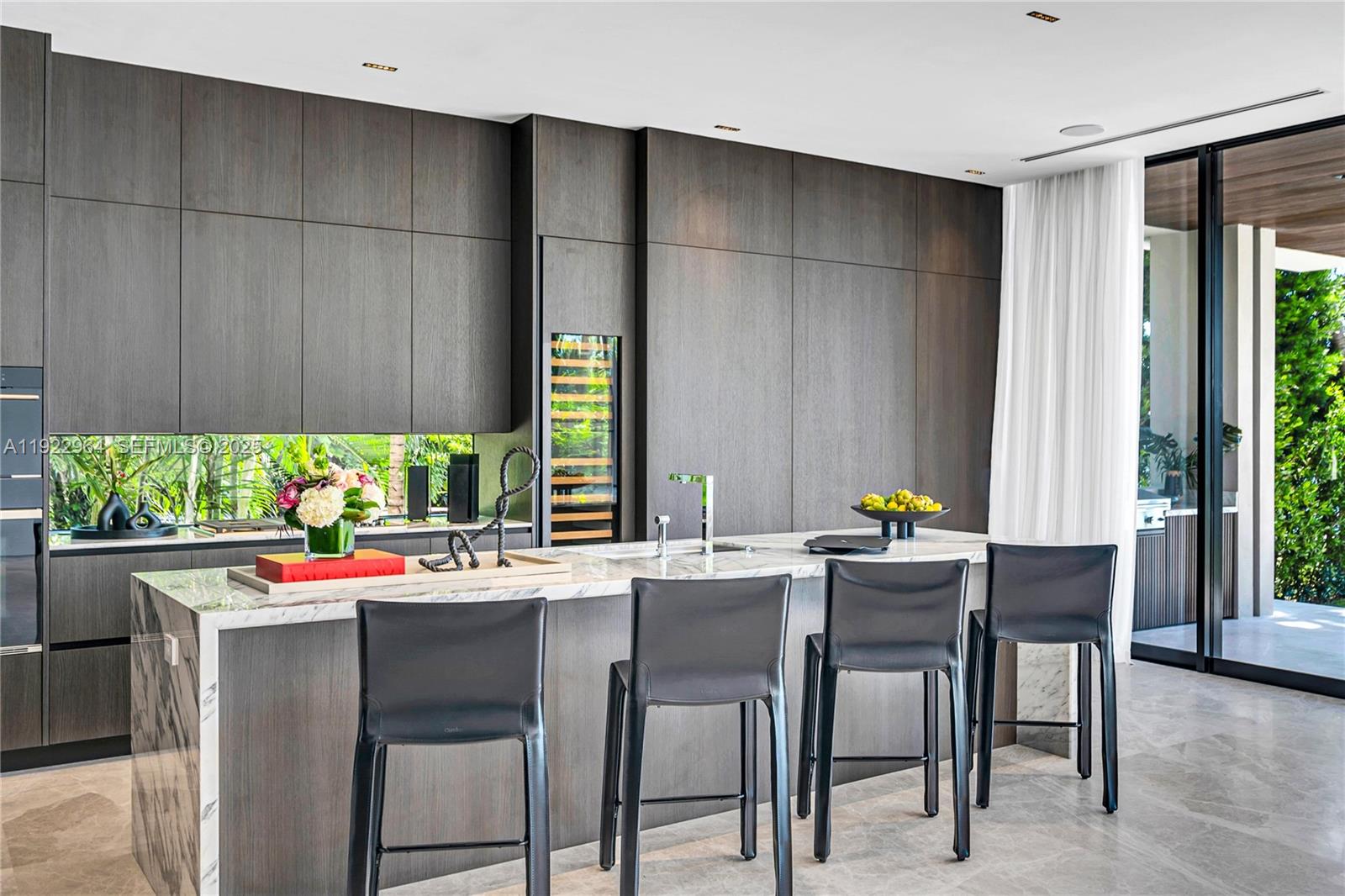 BISCAYNE BEACH-2ND ADDN - Residential