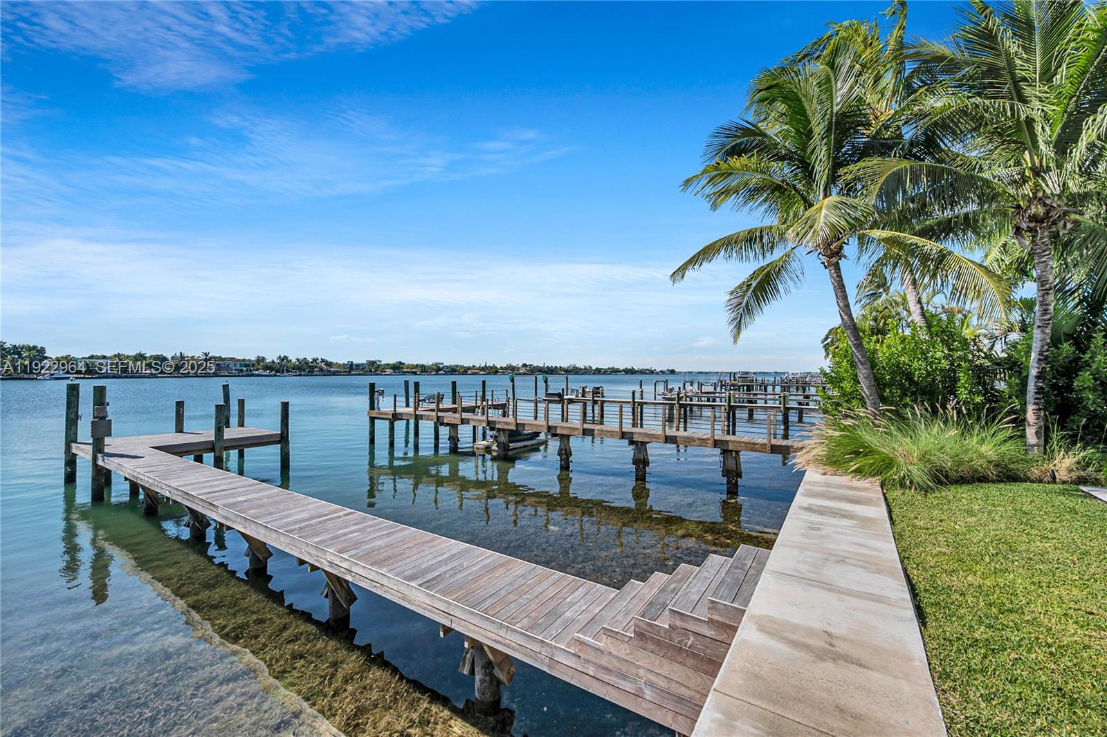 BISCAYNE BEACH-2ND ADDN - Residential