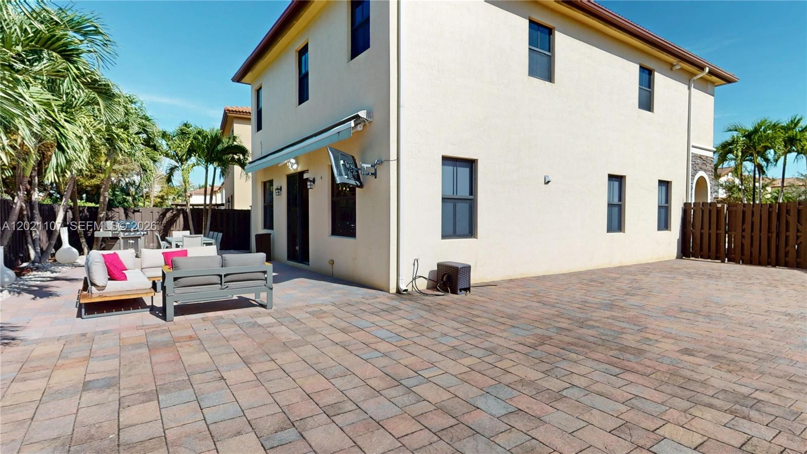 ISLES AT GRAND BAY - Residential