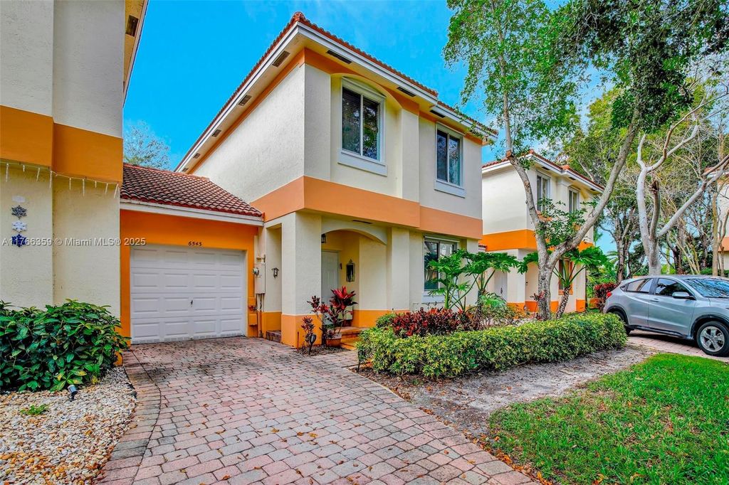 Photo of 6543 Hidden Cove Dr #3-2, Davie, FL 33314 (MLS # A11766359)