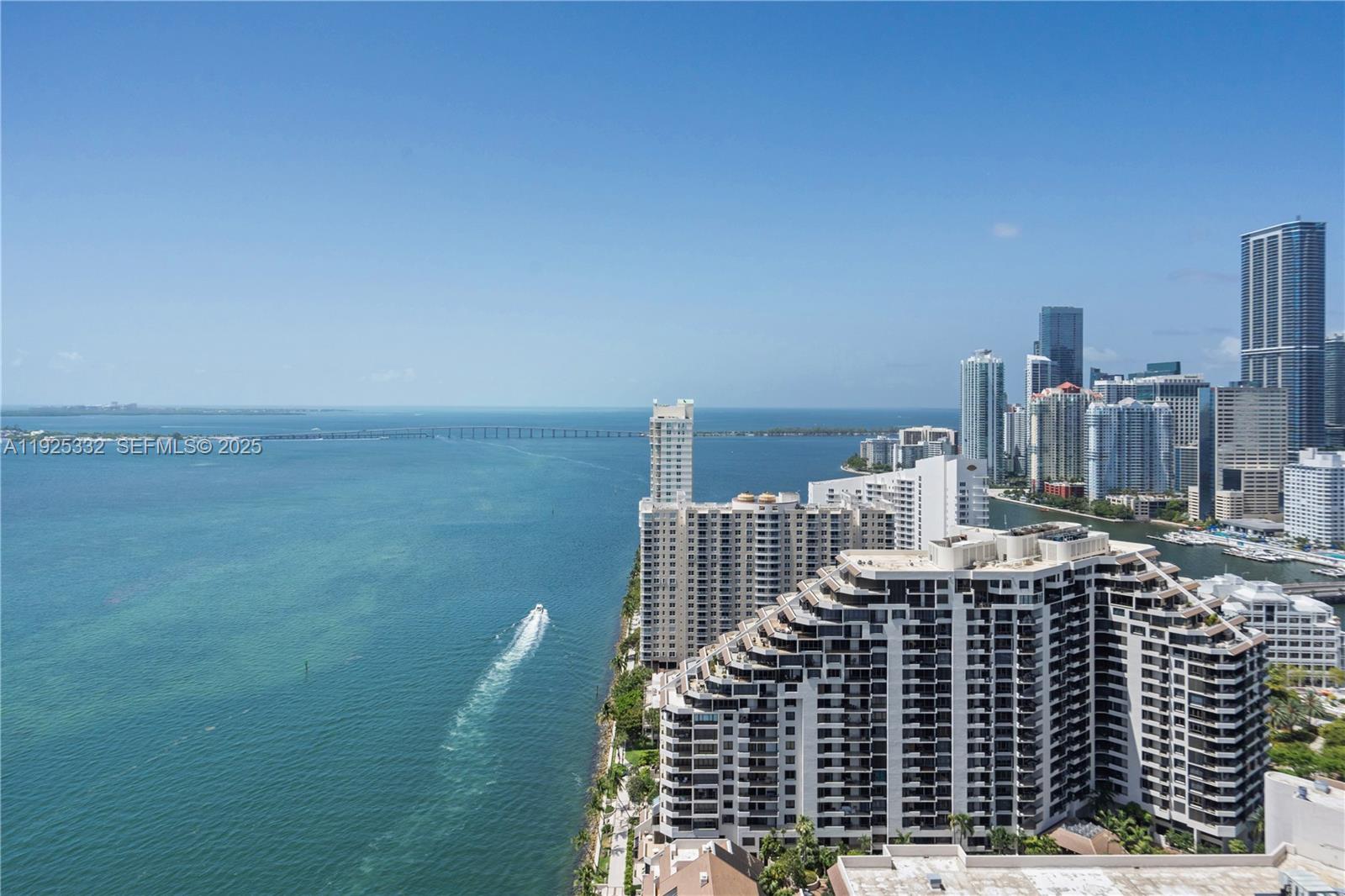 808 Brickell Key Dr 3304