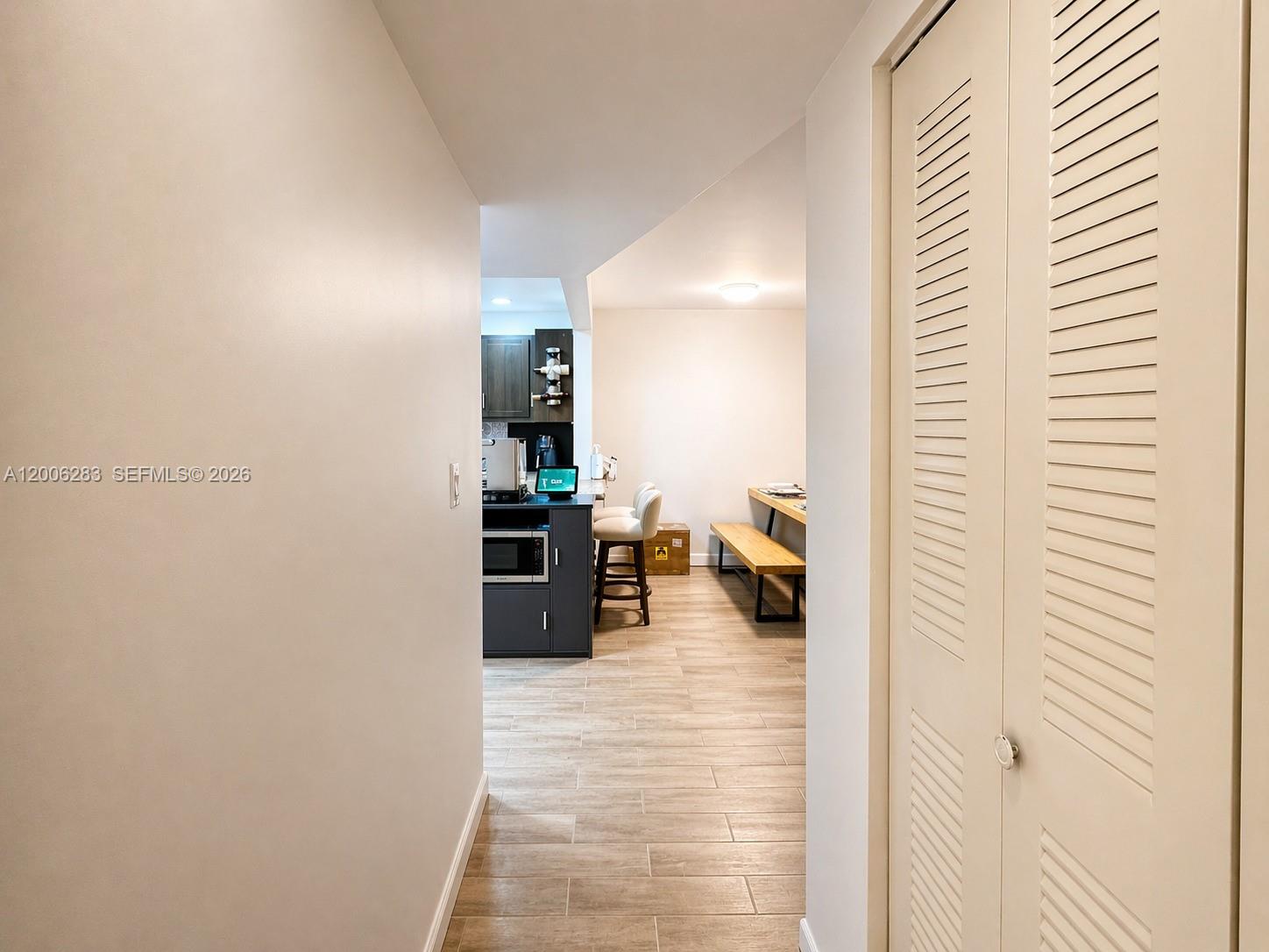 SANDS POINT CONDOMINIUM V - Residential