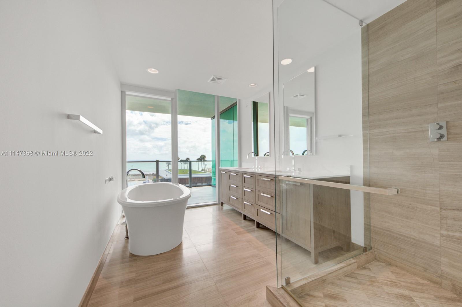 OCEANA KEY BISCAYNE CONDO - Residential