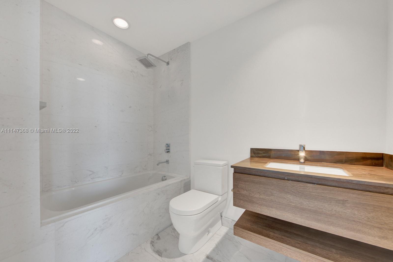 OCEANA KEY BISCAYNE CONDO - Residential