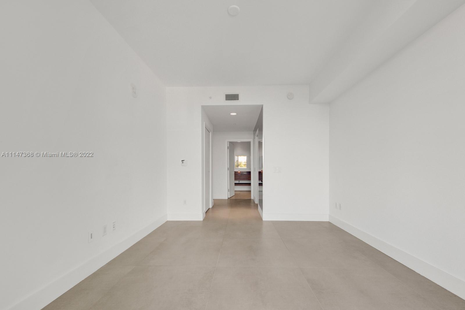 OCEANA KEY BISCAYNE CONDO - Residential