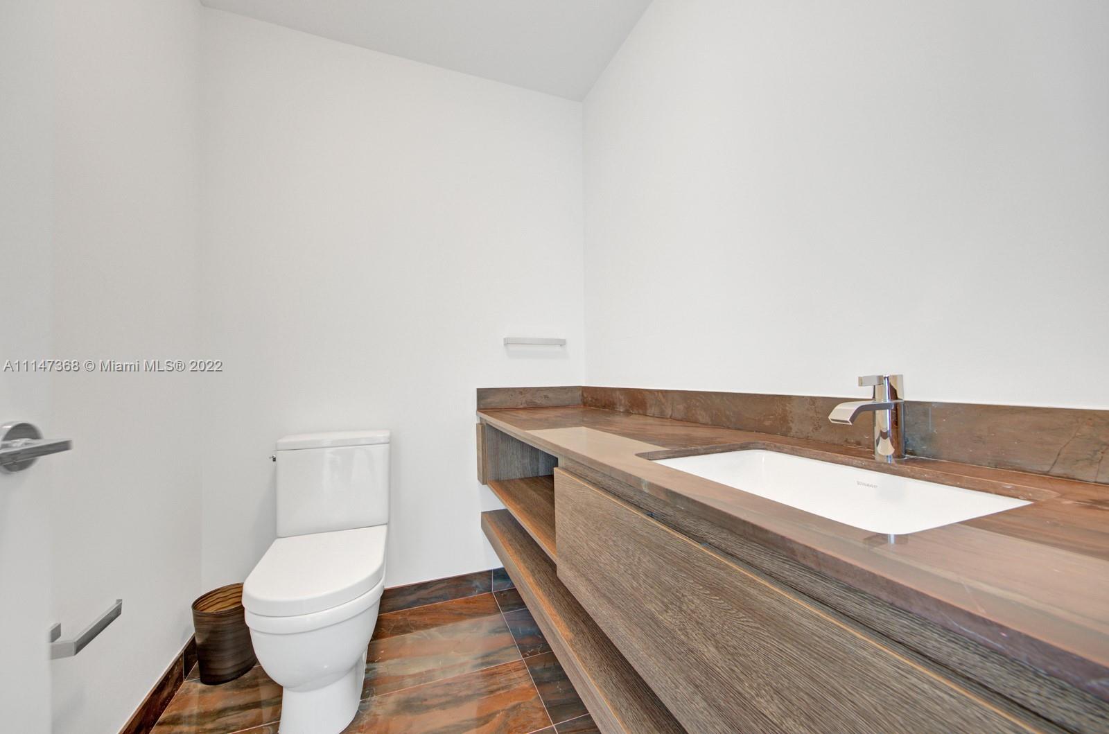 OCEANA KEY BISCAYNE CONDO - Residential