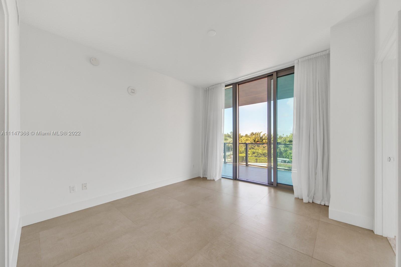 OCEANA KEY BISCAYNE CONDO - Residential