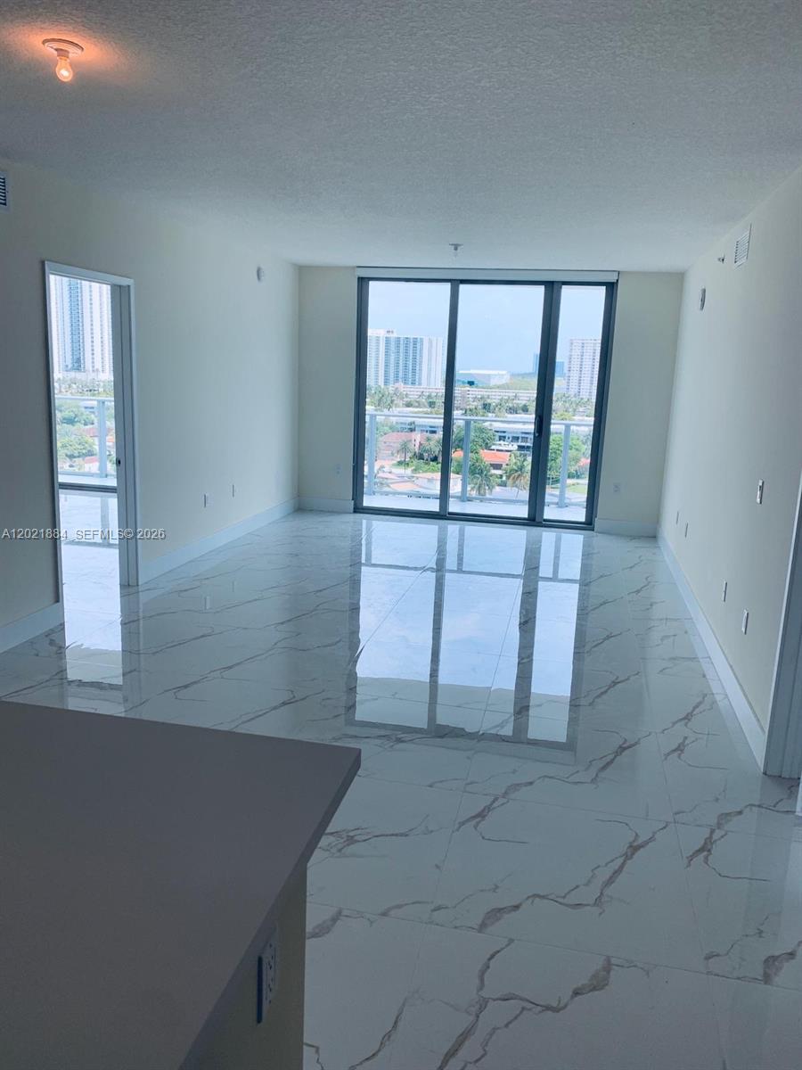 330 Sunny Isles Blvd 5-1006
