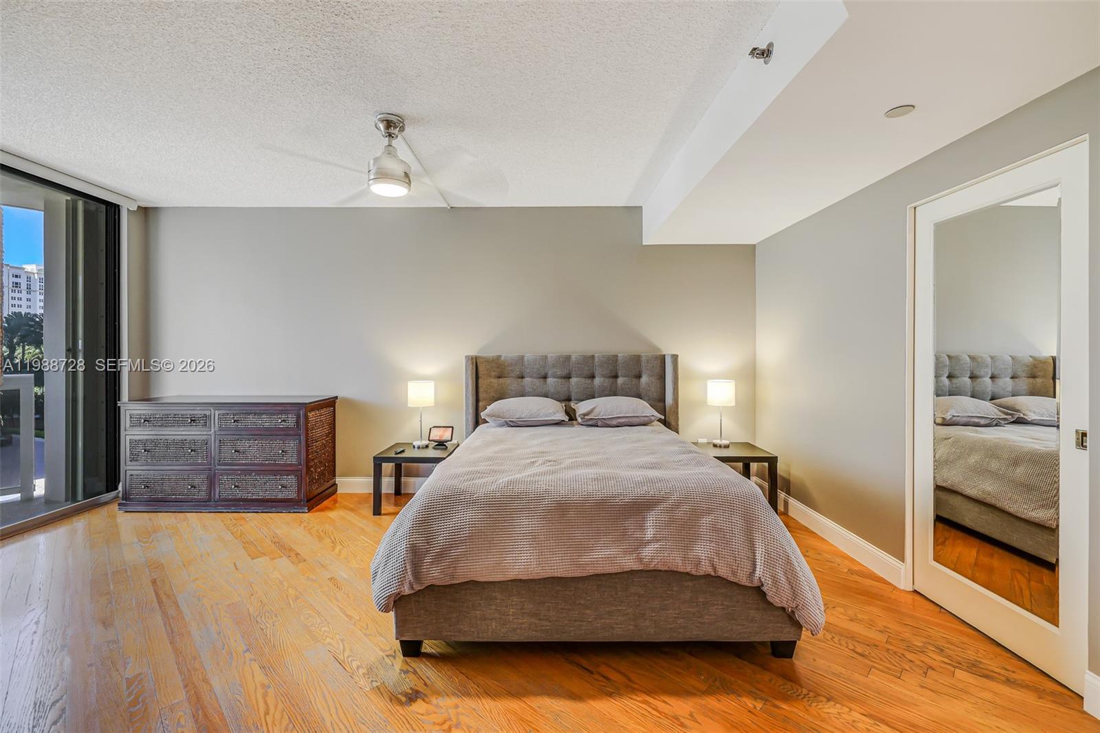 THE LANDMARK CONDO - Residential