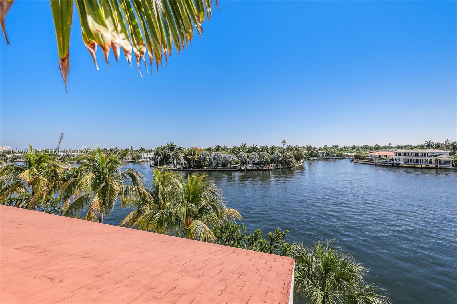 THE LANDMARK CONDO - Residential