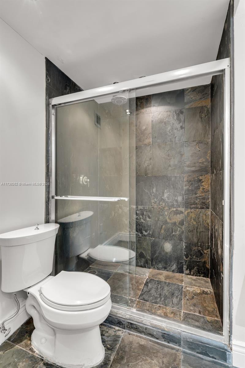 OLYMPUS CONDO PHASE - Residential