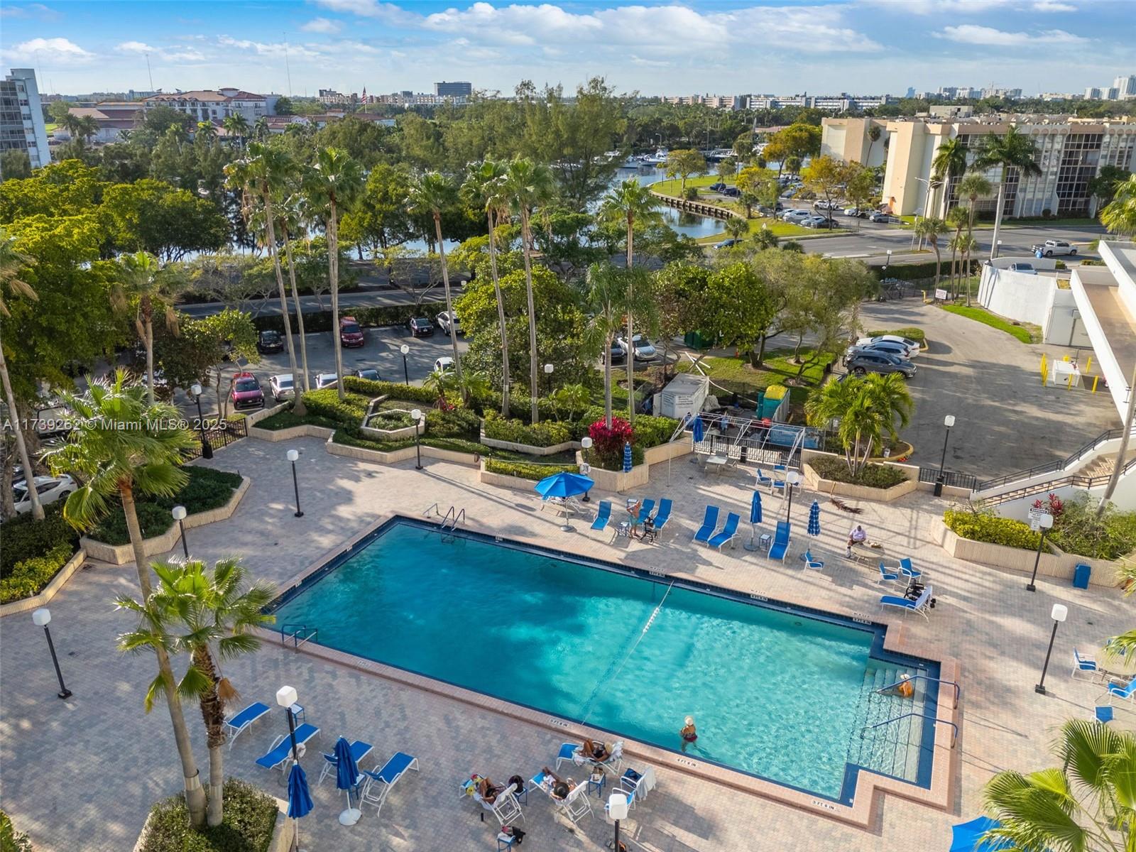 OLYMPUS CONDO PHASE - Residential