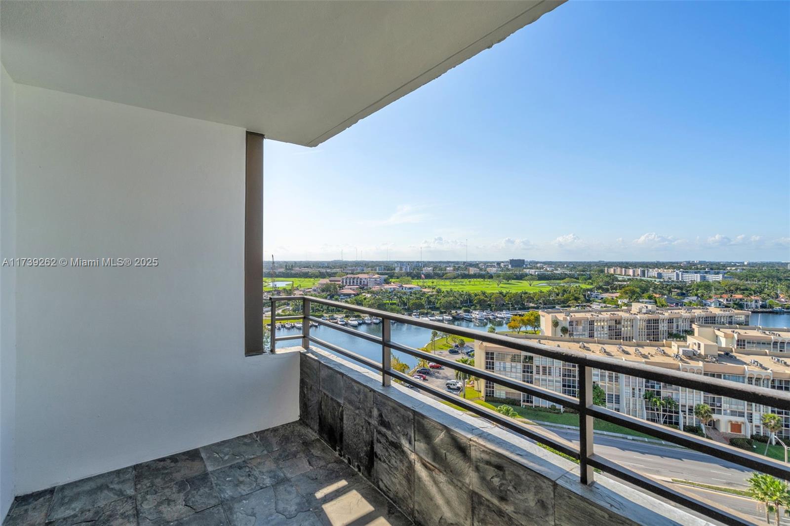 OLYMPUS CONDO PHASE - Residential