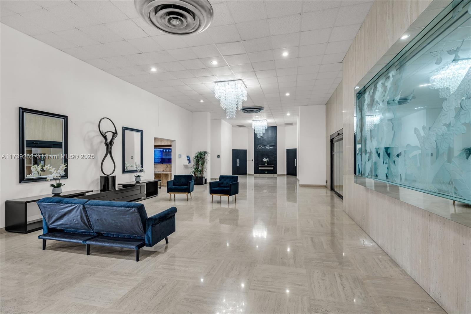 OLYMPUS CONDO PHASE - Residential