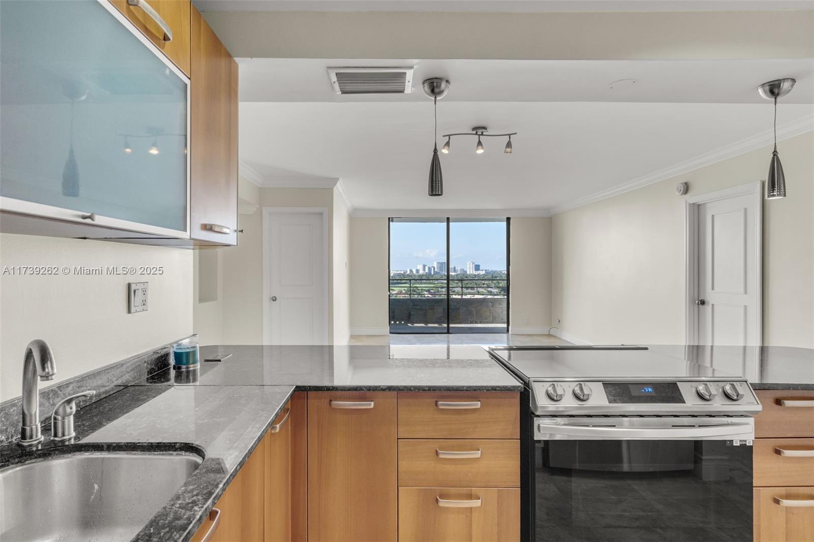 OLYMPUS CONDO PHASE - Residential