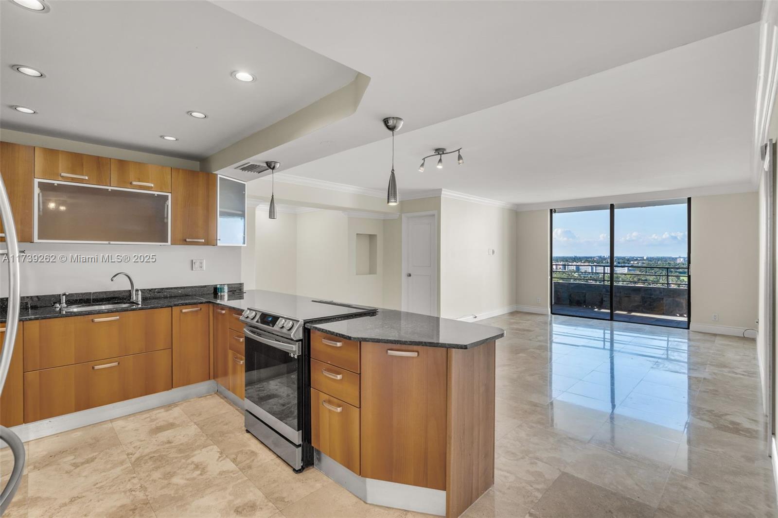 OLYMPUS CONDO PHASE - Residential