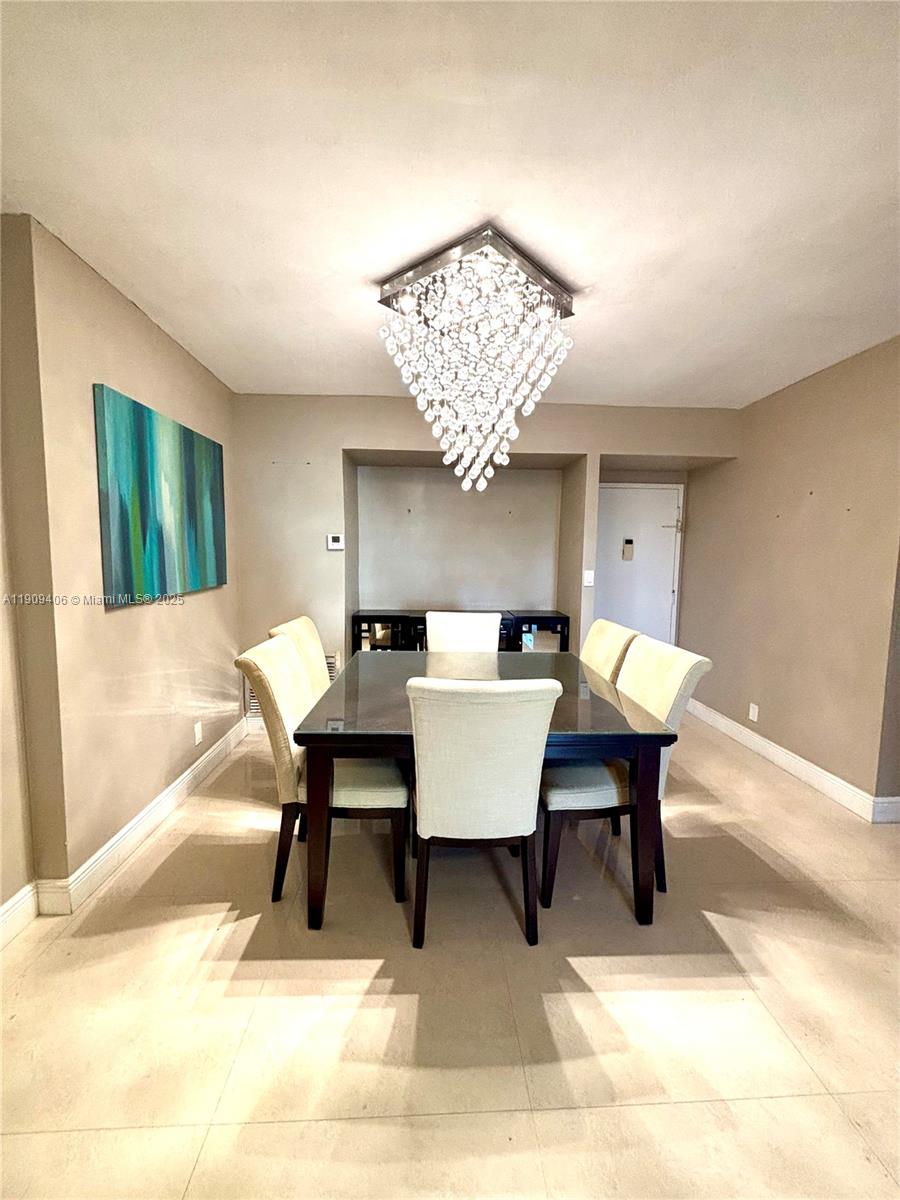 HILLCREST NO 21 CONDO - Residential