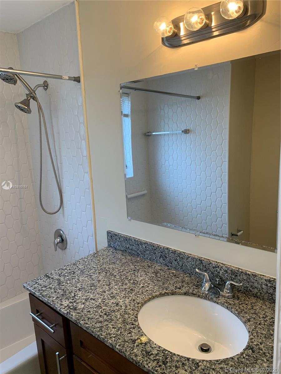 PEMBROKE PINES NO 2 - Residential