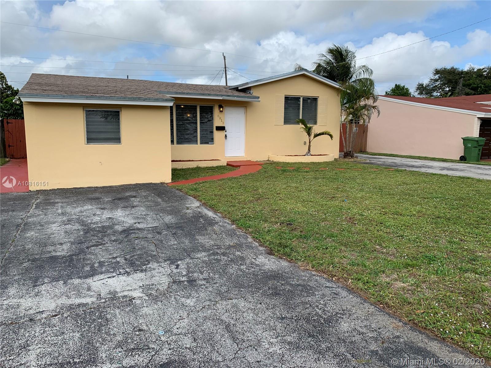 PEMBROKE PINES NO 2 - Residential