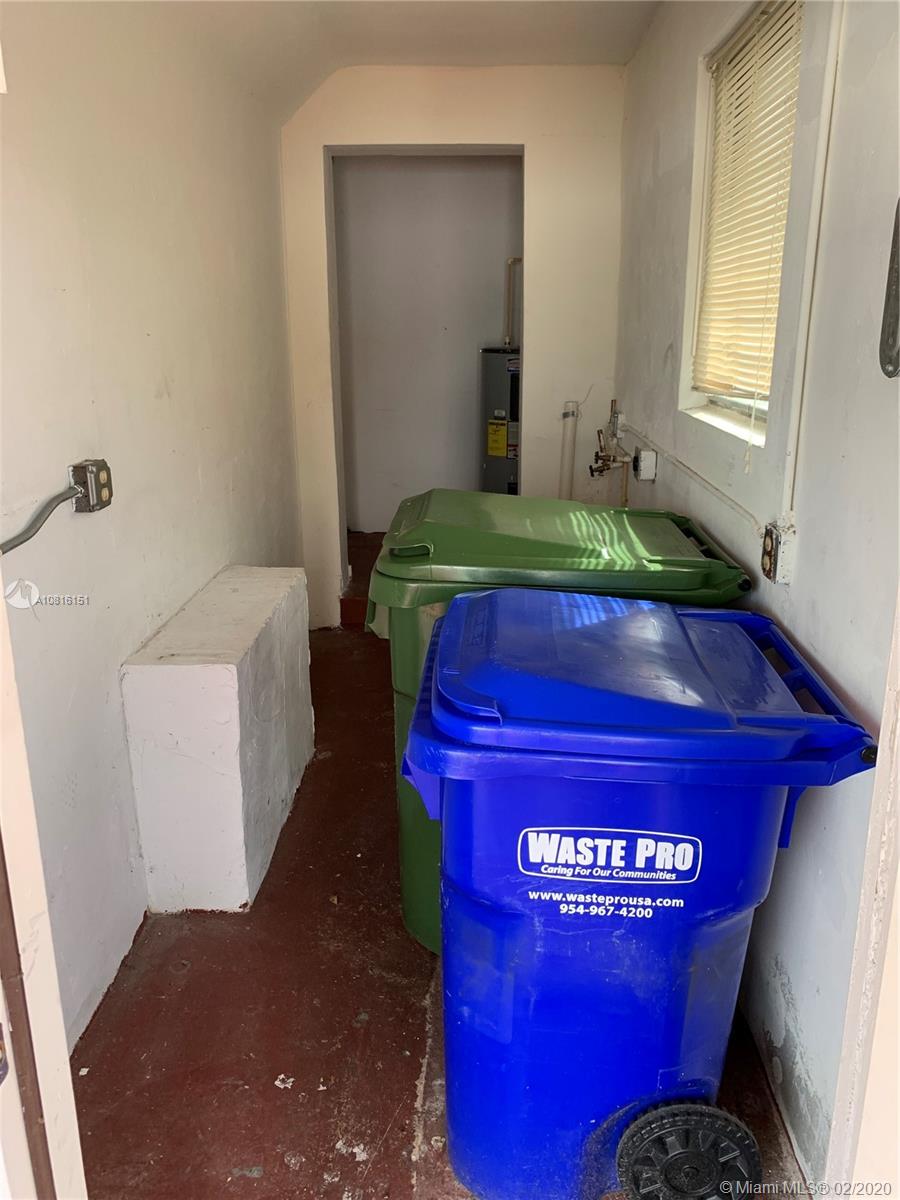 PEMBROKE PINES NO 2 - Residential