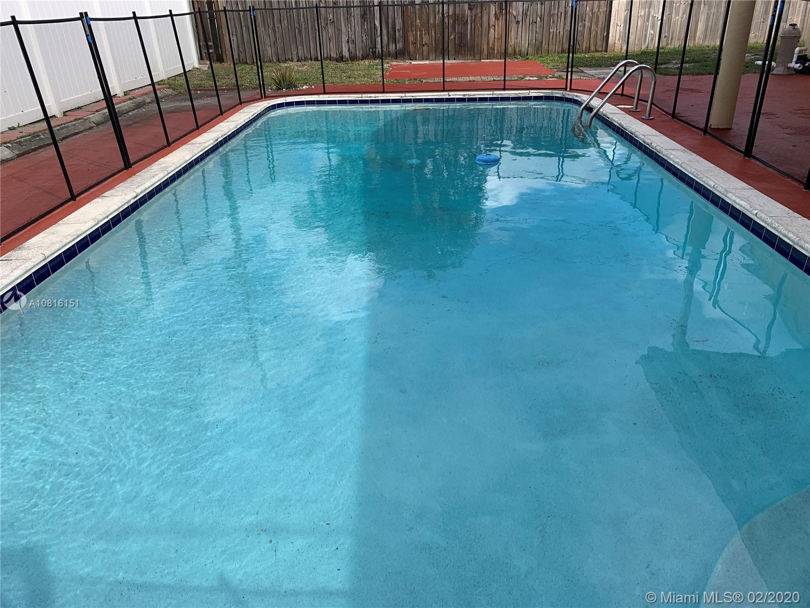 PEMBROKE PINES NO 2 - Residential