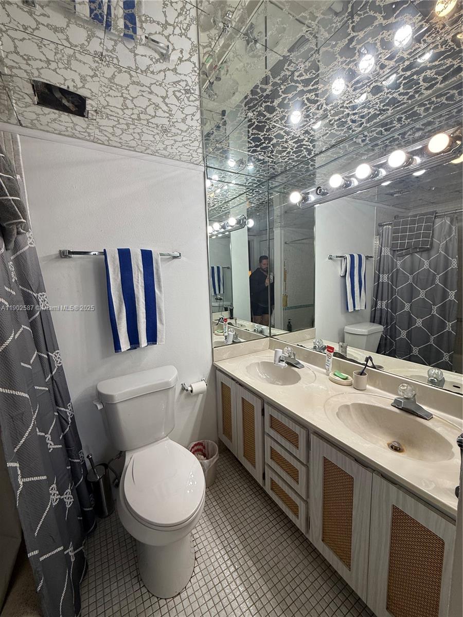 SUNSET VILLAS PHASE III - Residential