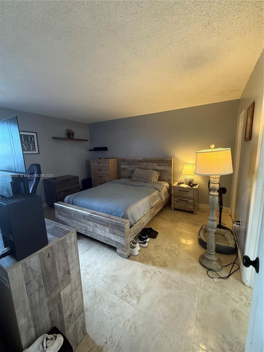 SUNSET VILLAS PHASE III - Residential