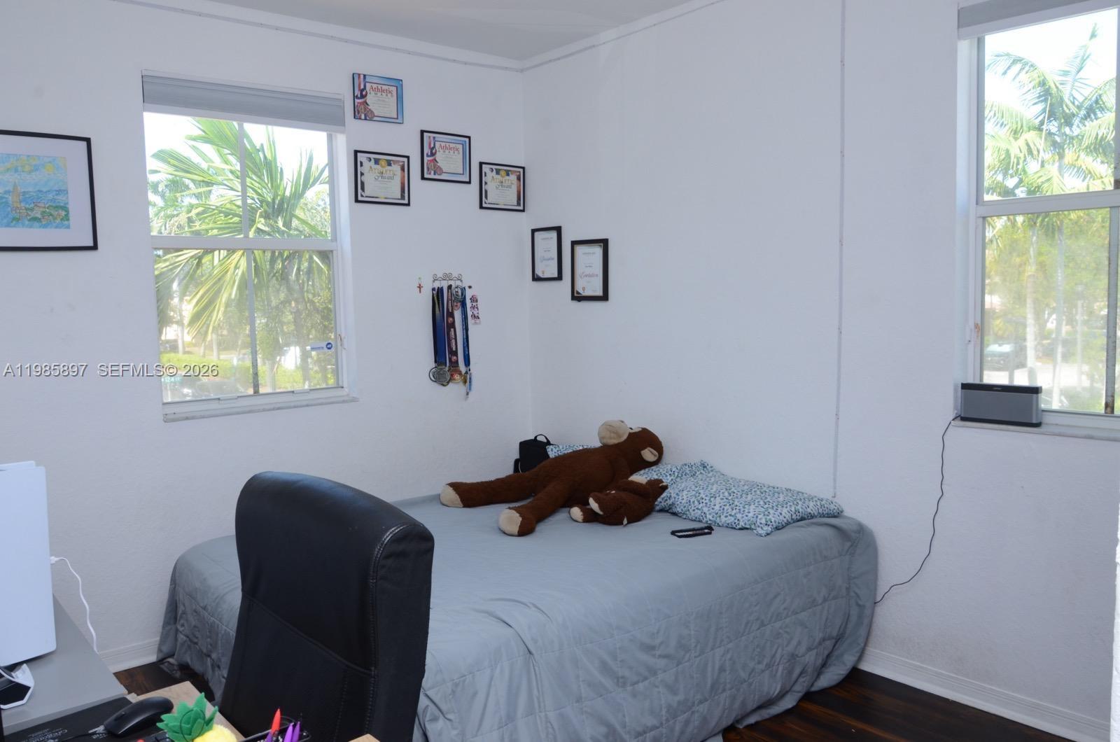 KENDALL BREEZE SOUTH - Residential