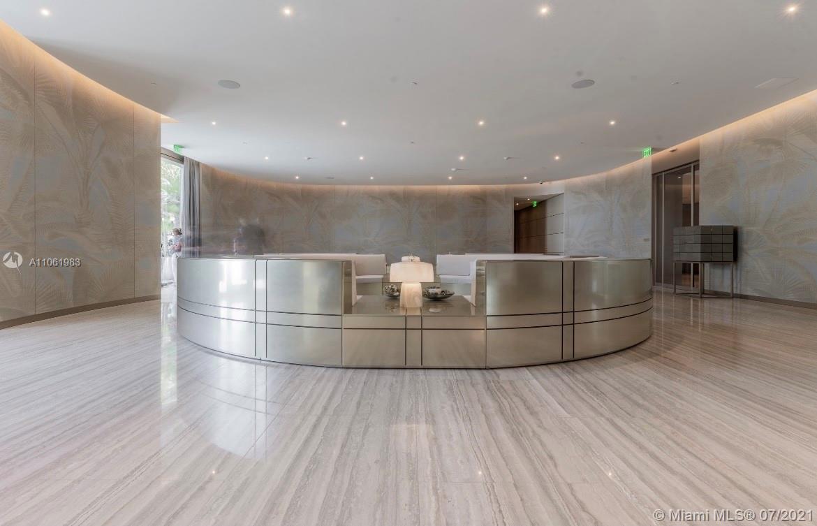 18975 COLLINS CONDO - Residential