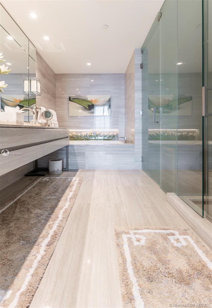 18975 COLLINS CONDO - Residential