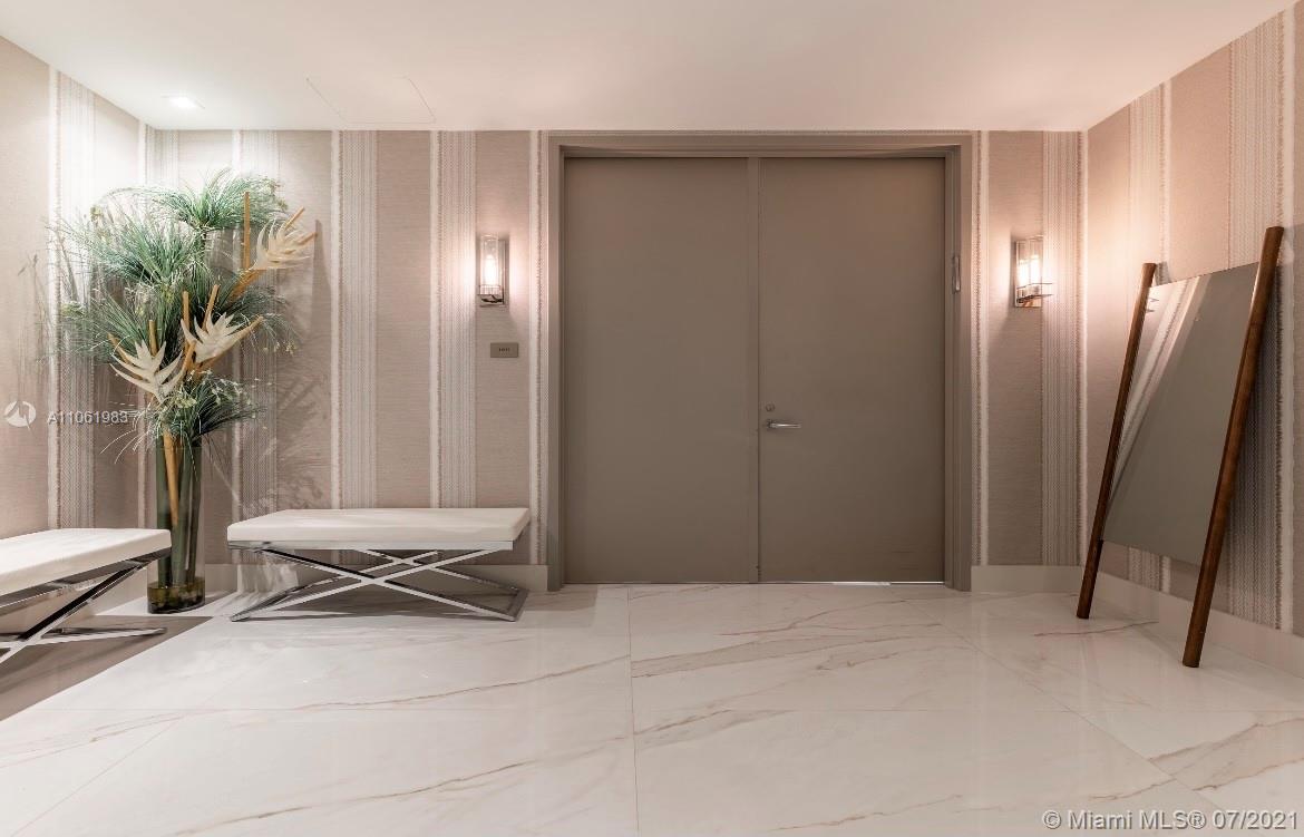 18975 COLLINS CONDO - Residential