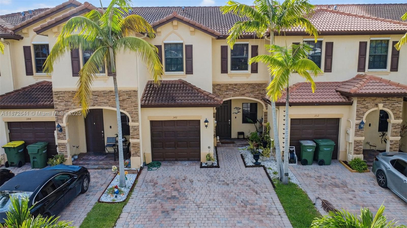 348 NE 37th Ter