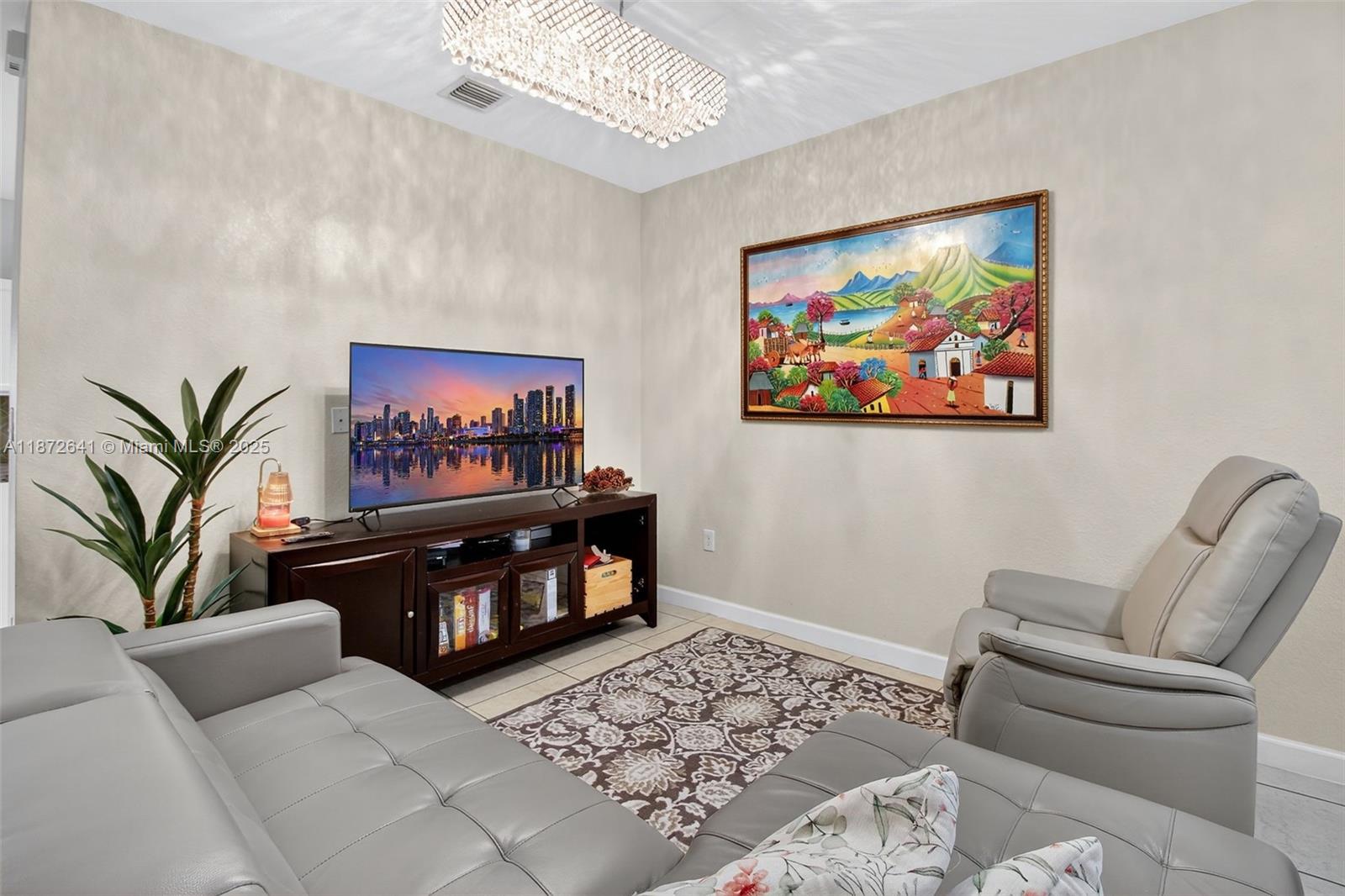 BAYWINDS OF IBIZA - Residential