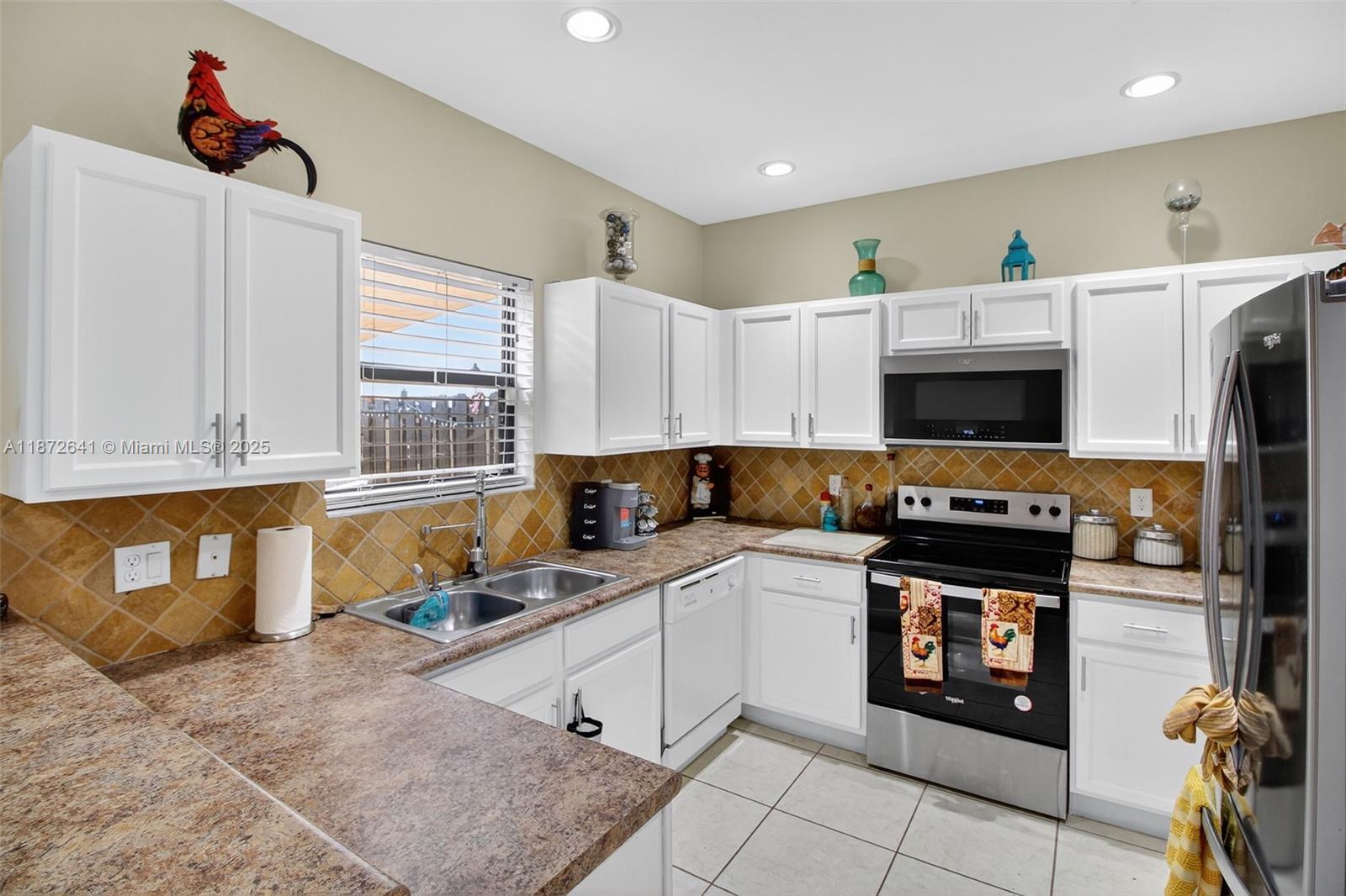 BAYWINDS OF IBIZA - Residential