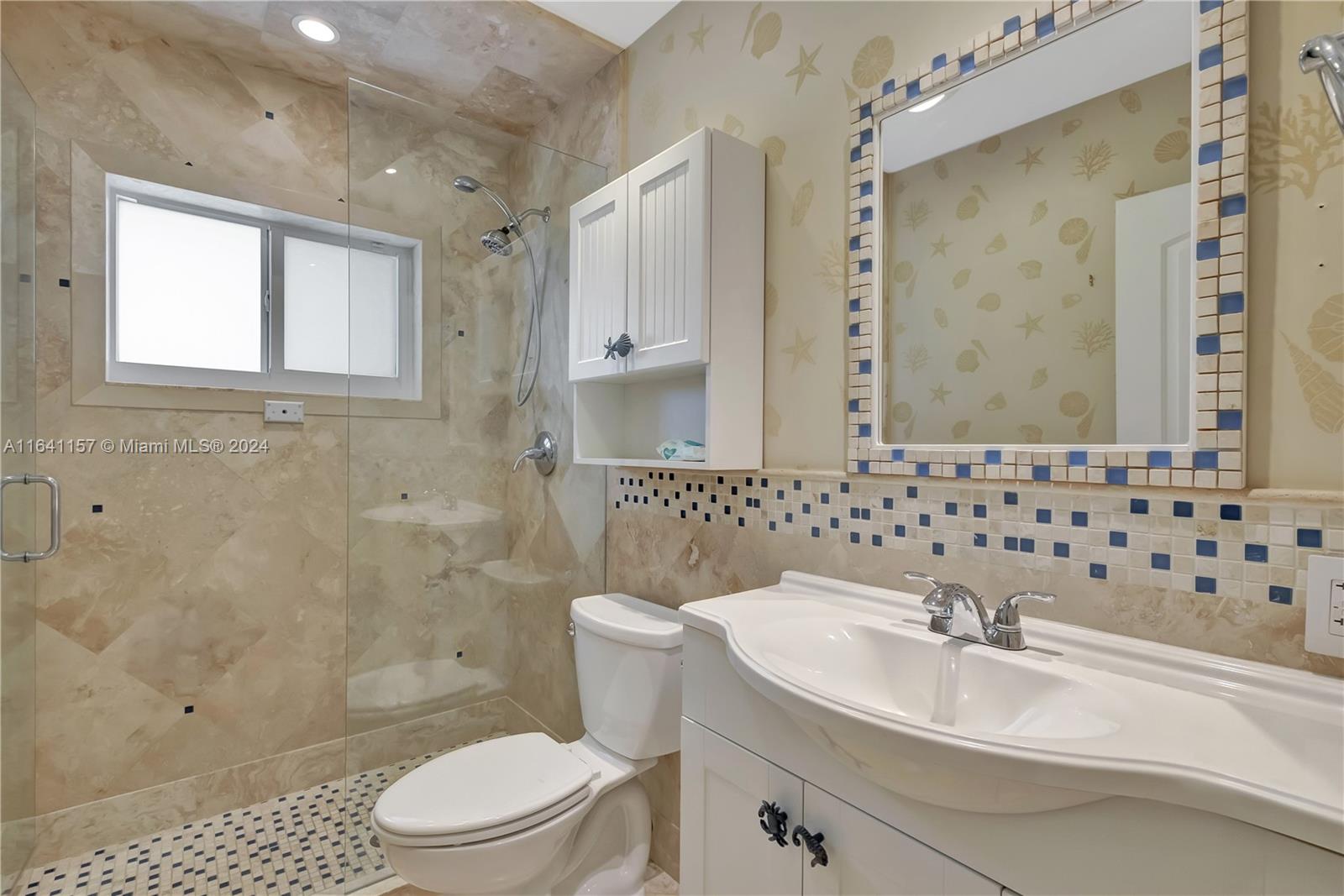 TROPICAL ISLE HOMES SUB 4 - Residential
