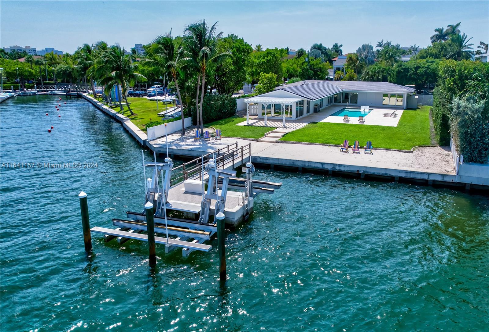 Property for Sale at 200 Harbor Dr, Key Biscayne, Miami-Dade County, Florida - Bedrooms: 4 
Bathrooms: 4  - $25,900,000