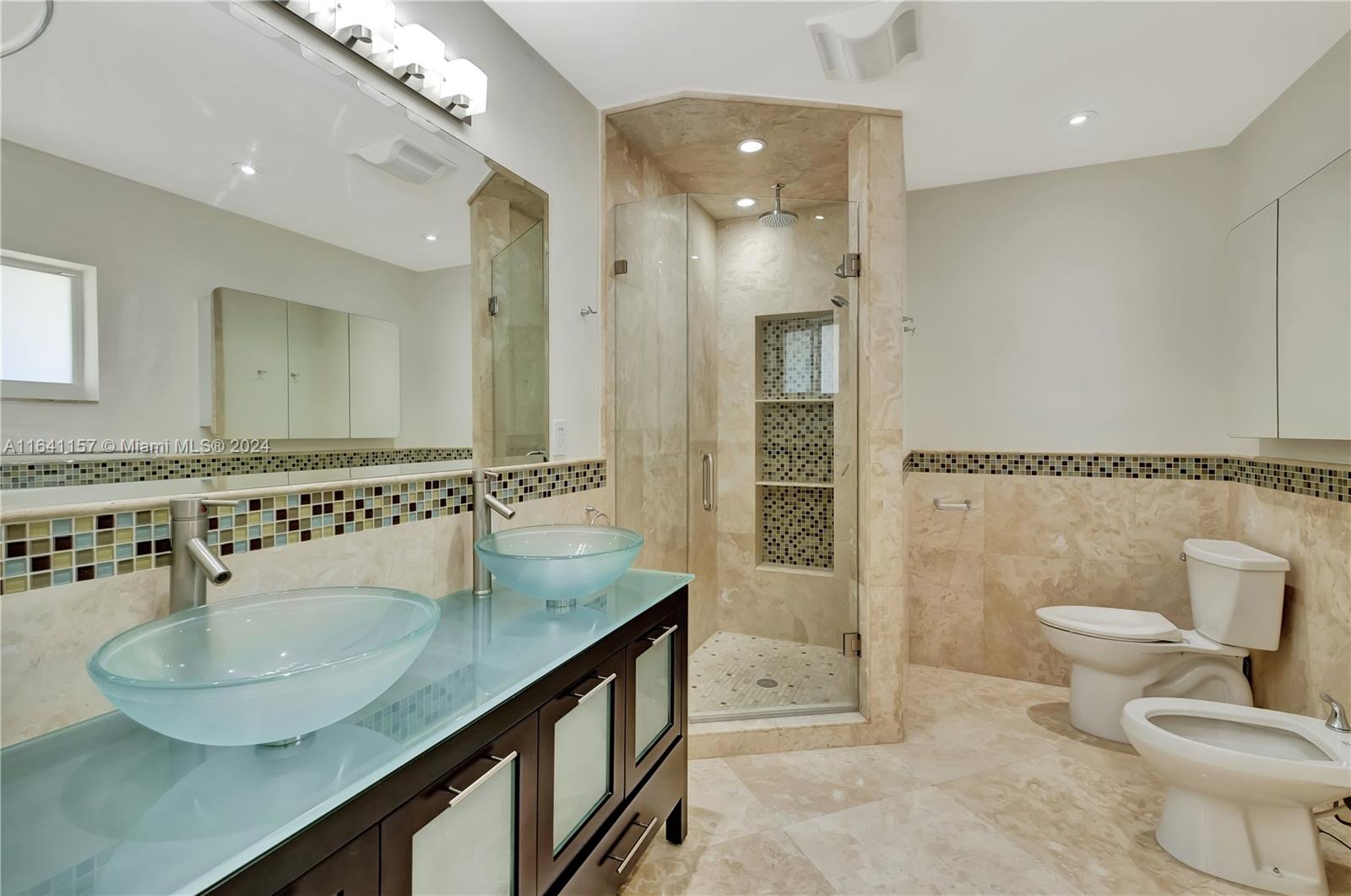 TROPICAL ISLE HOMES SUB 4 - Residential