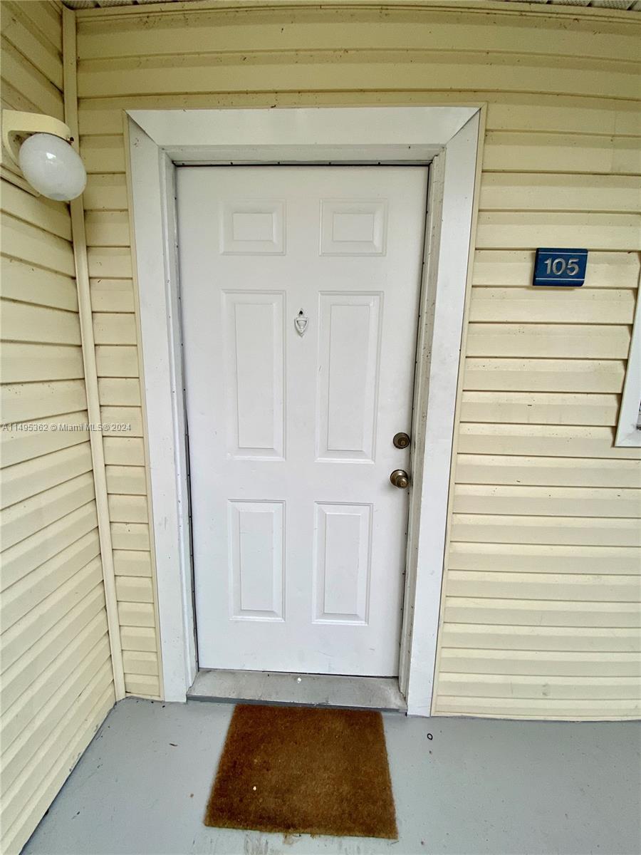 SUMMER LAKE - Residential Lease