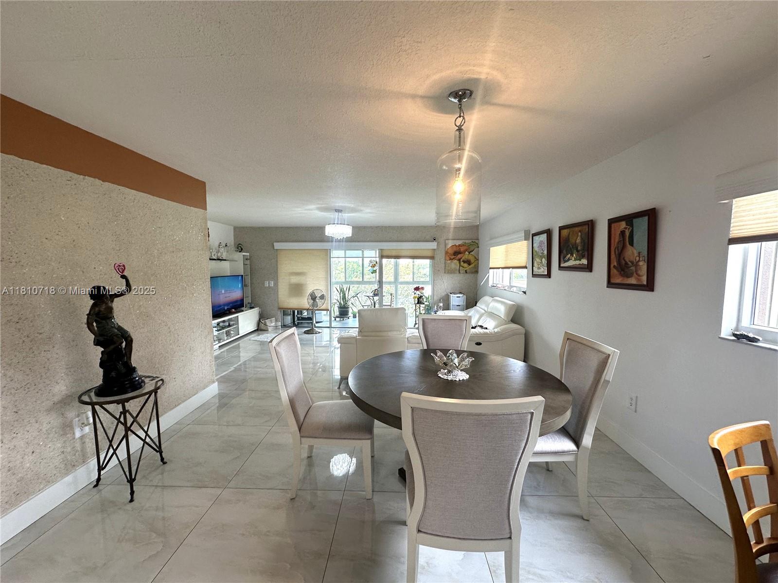 13700 SW 14th St 412D