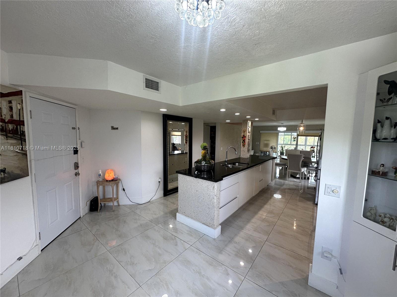 13700 SW 14th St 412D