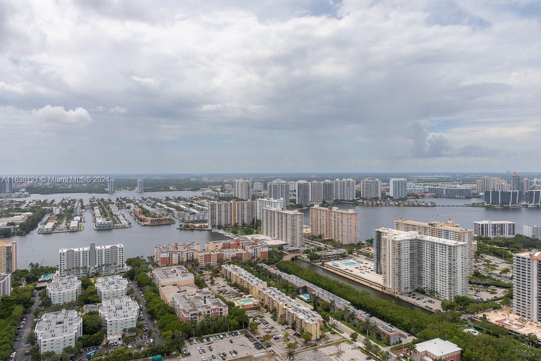 Jade Beach - Residential