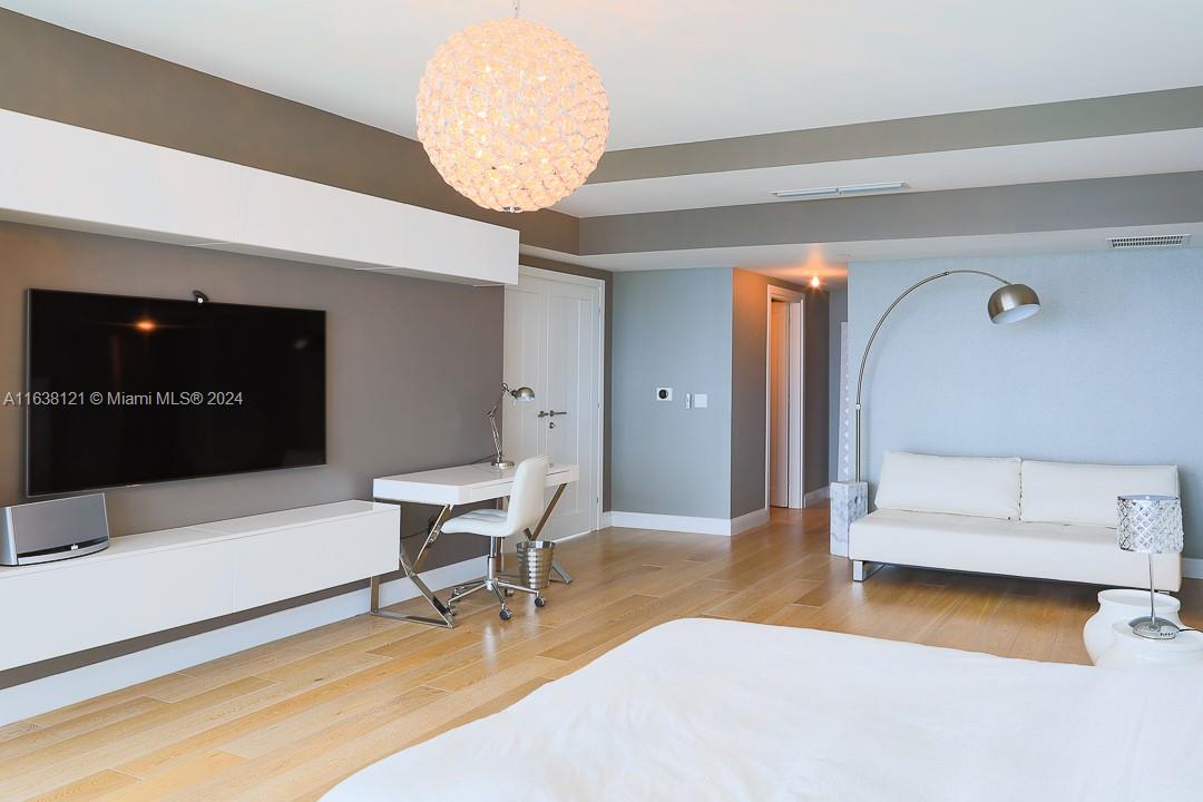 Jade Beach - Residential