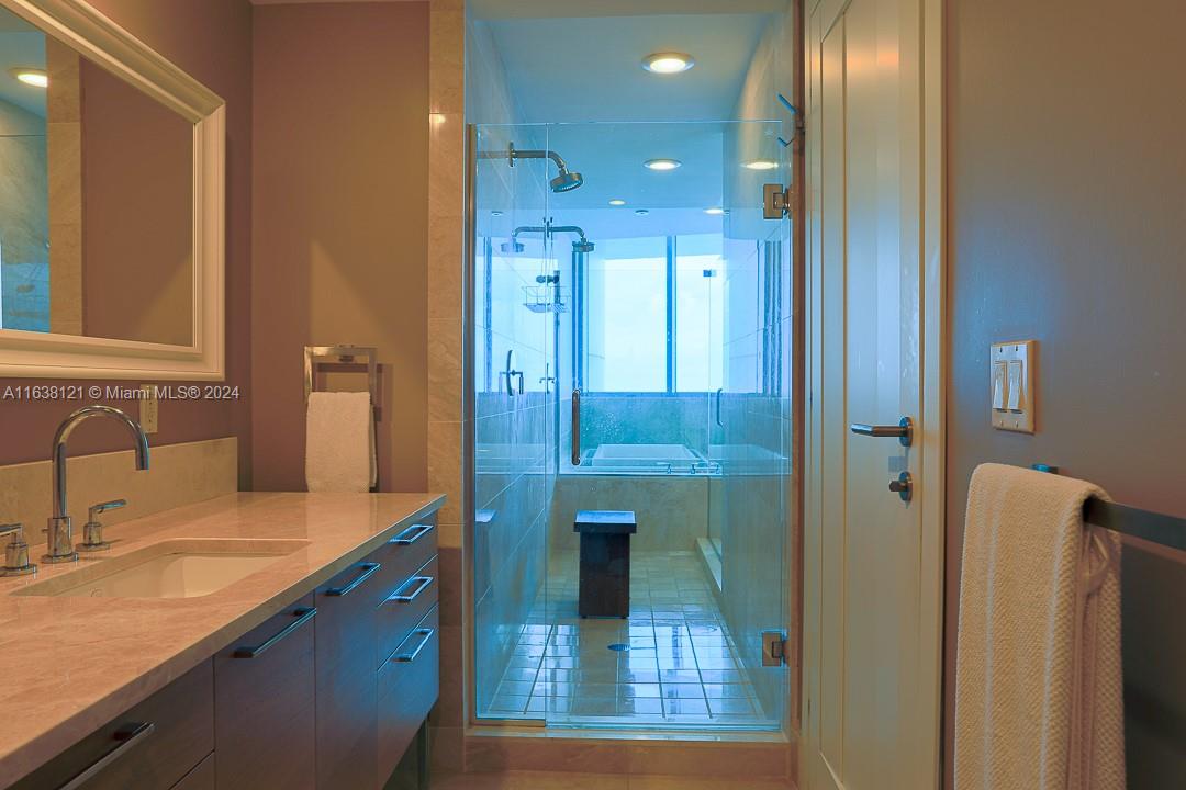 Jade Beach - Residential