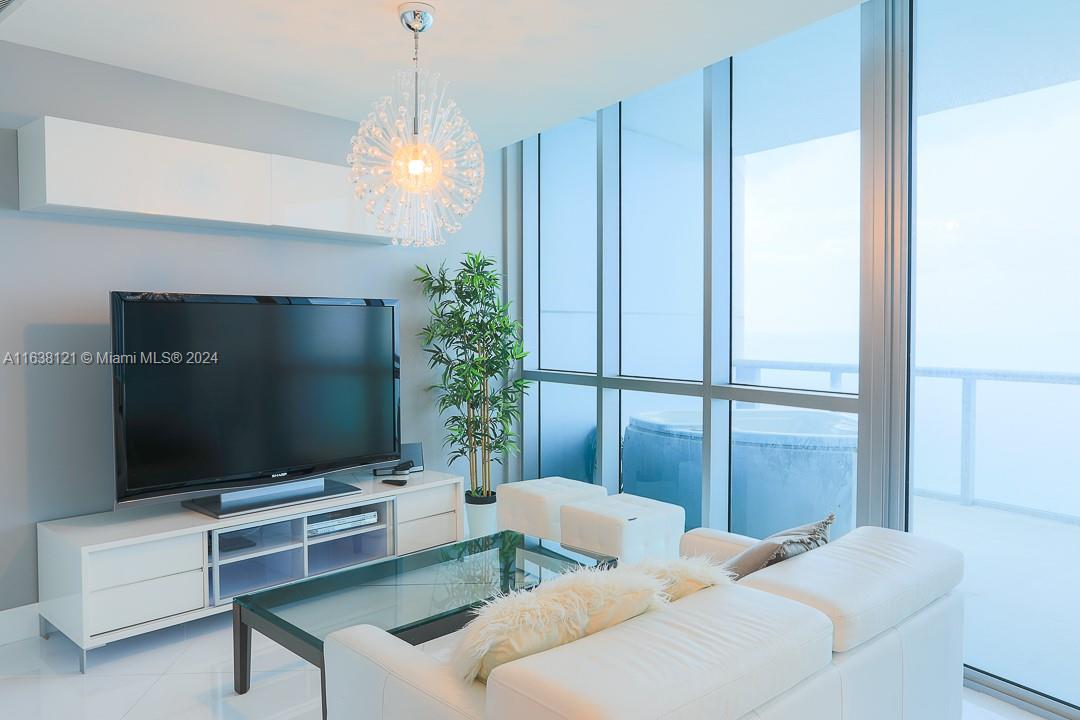 Jade Beach - Residential