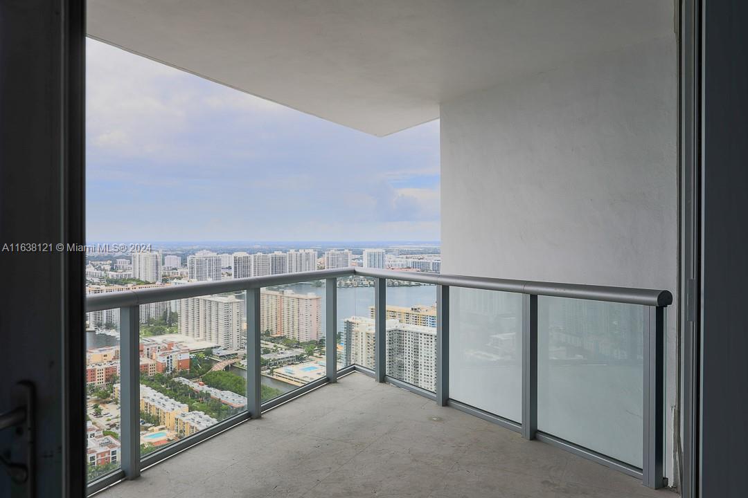 Jade Beach - Residential