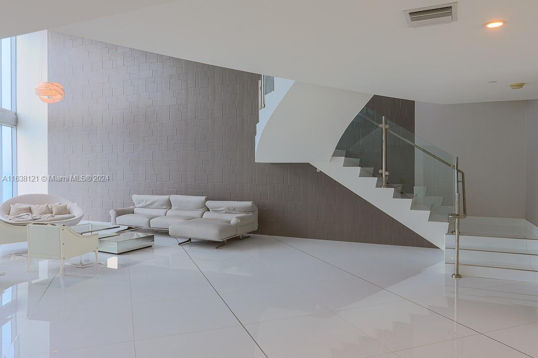 Jade Beach - Residential